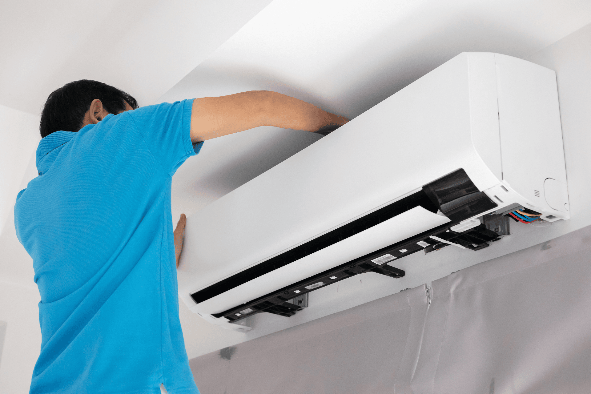 Best Time to Replace Your AC Before Summer (Why Spring Bookings Make Sense)